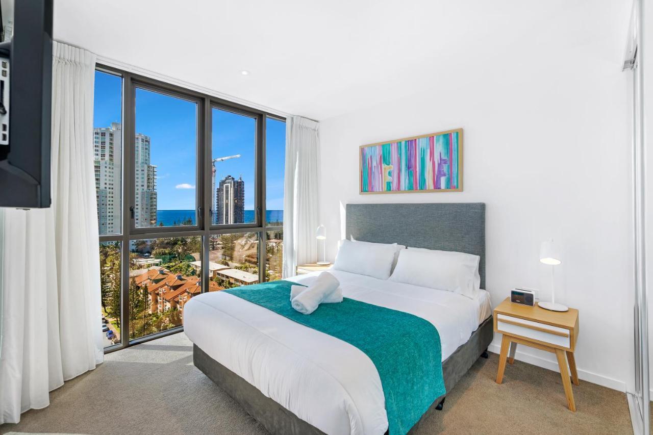 The Eureka Gold Coast Residence On Broadbeach Exteriör bild