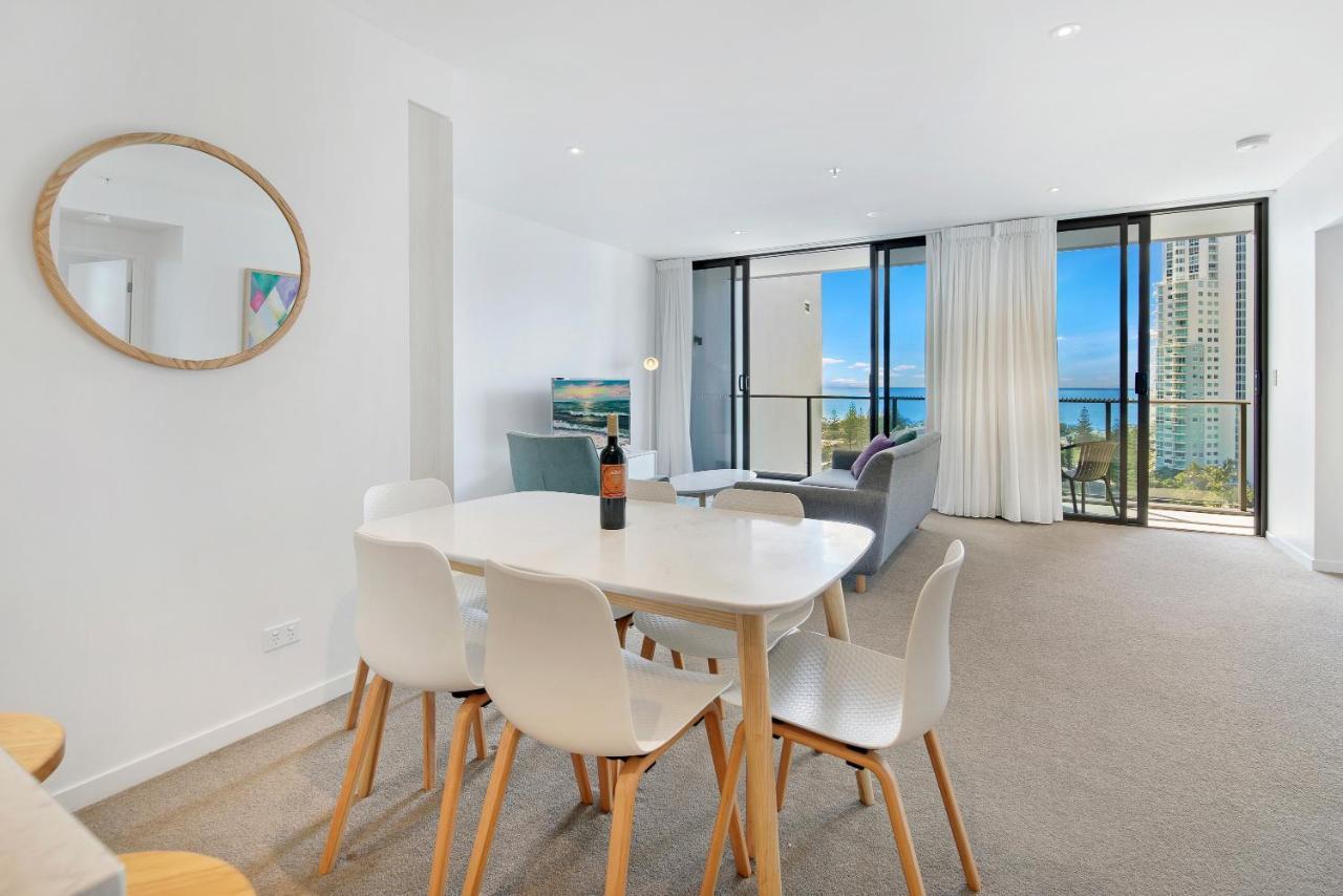 The Eureka Gold Coast Residence On Broadbeach Exteriör bild