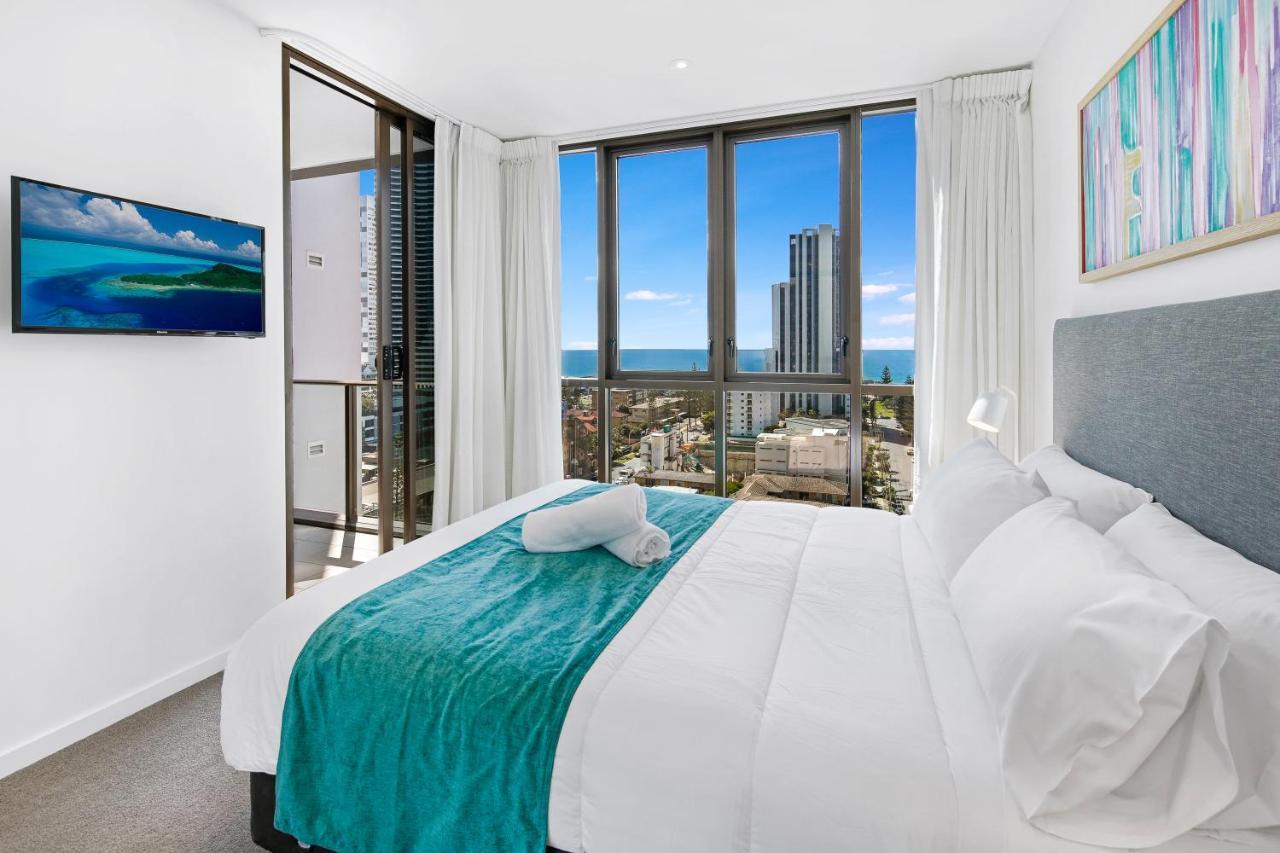 The Eureka Gold Coast Residence On Broadbeach Exteriör bild