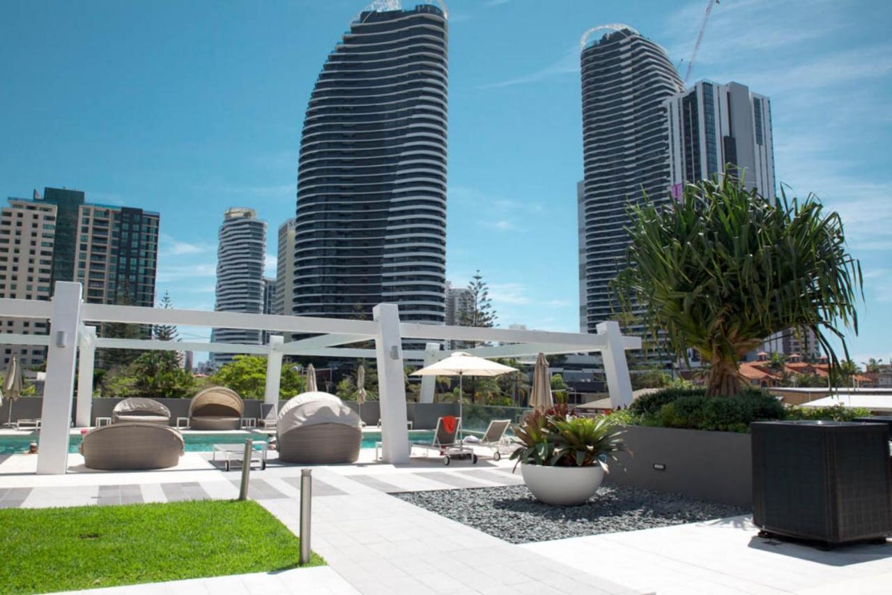 The Eureka Gold Coast Residence On Broadbeach Exteriör bild